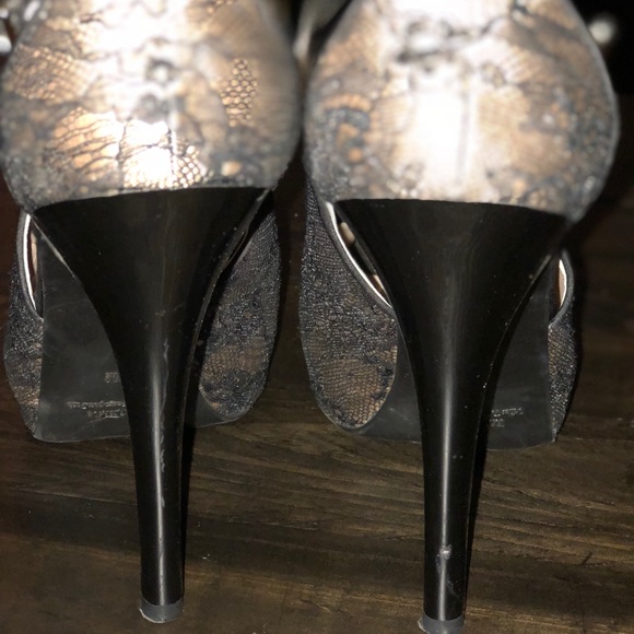 Guess Peep toe Pumps - Picture 5 of 6